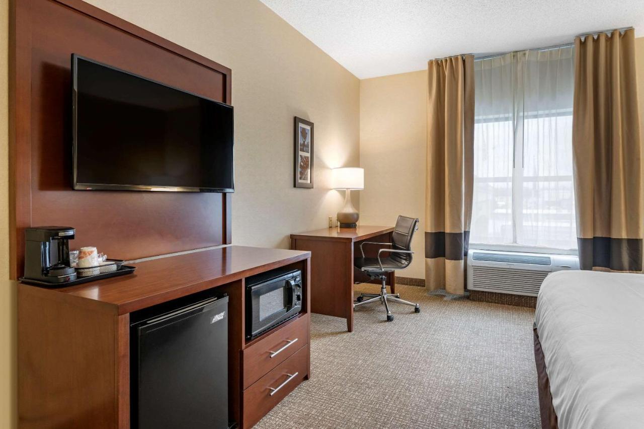 Comfort Inn Louisville-Jefferson County Extérieur photo