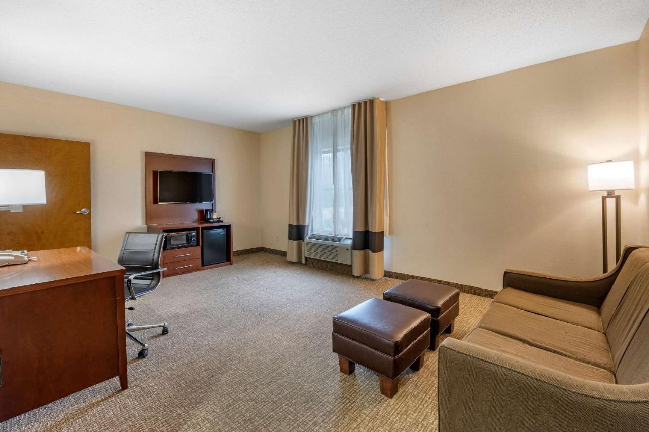 Comfort Inn Louisville-Jefferson County Extérieur photo