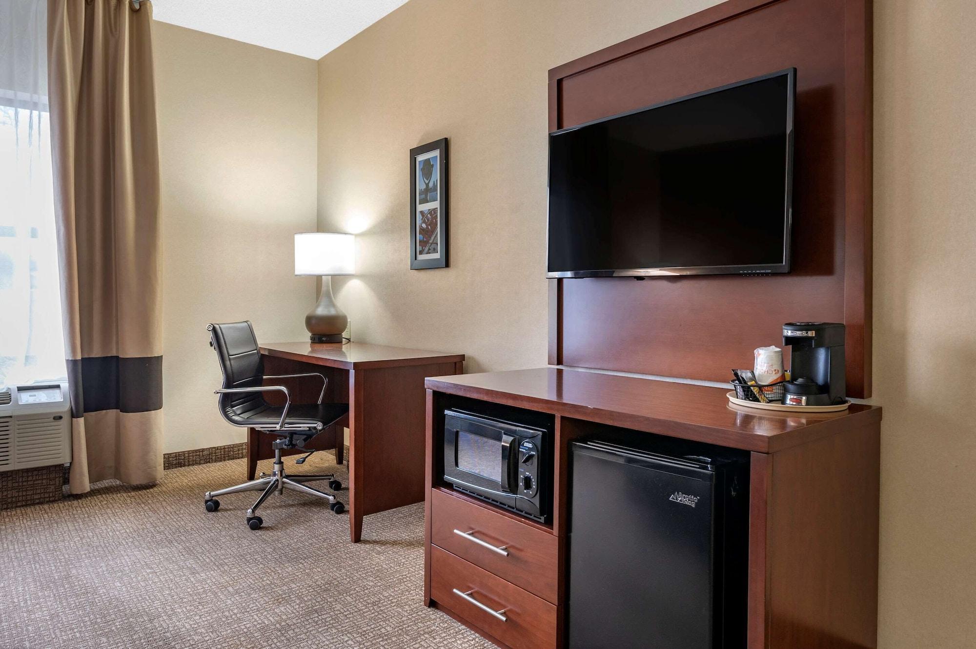 Comfort Inn Louisville-Jefferson County Extérieur photo