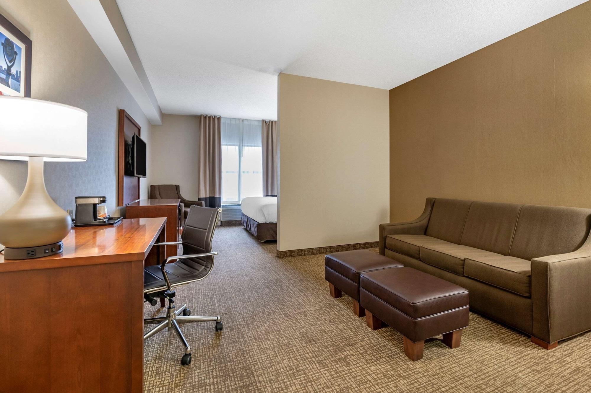 Comfort Inn Louisville-Jefferson County Extérieur photo