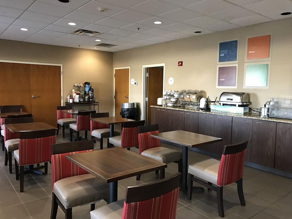 Comfort Inn Louisville-Jefferson County Extérieur photo