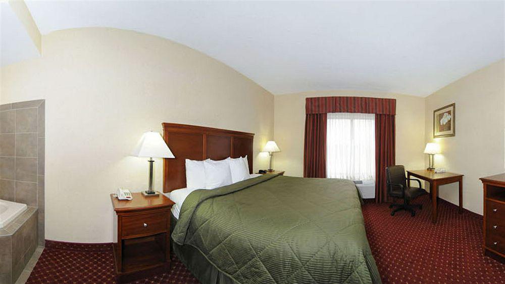 Comfort Inn Louisville-Jefferson County Extérieur photo