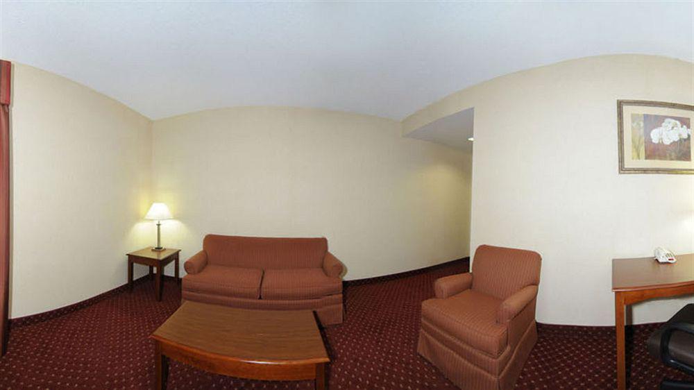 Comfort Inn Louisville-Jefferson County Extérieur photo